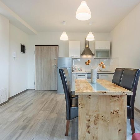 2 Bedroom Apartment Peroj Fažana Εξωτερικό φωτογραφία