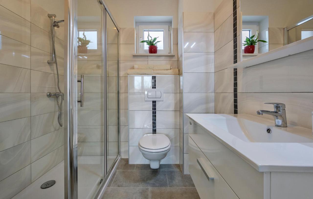 2 Bedroom Apartment Peroj Fažana Εξωτερικό φωτογραφία
